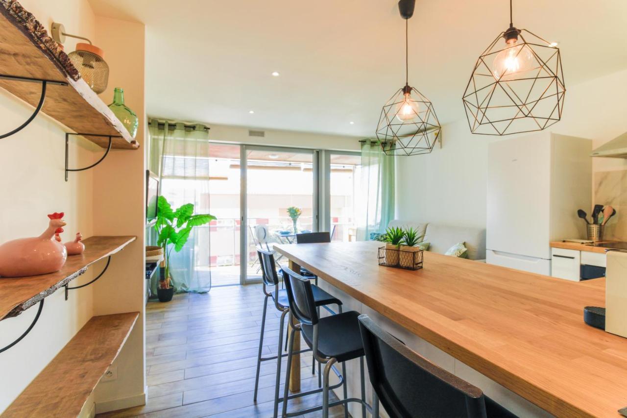 Select'Sohome - Appartement Renove Au Coeur Du Centre-Ville Du Lavandou - A Proximite Des Plages Et Commerces - Gaia 르 라방두 외부 사진