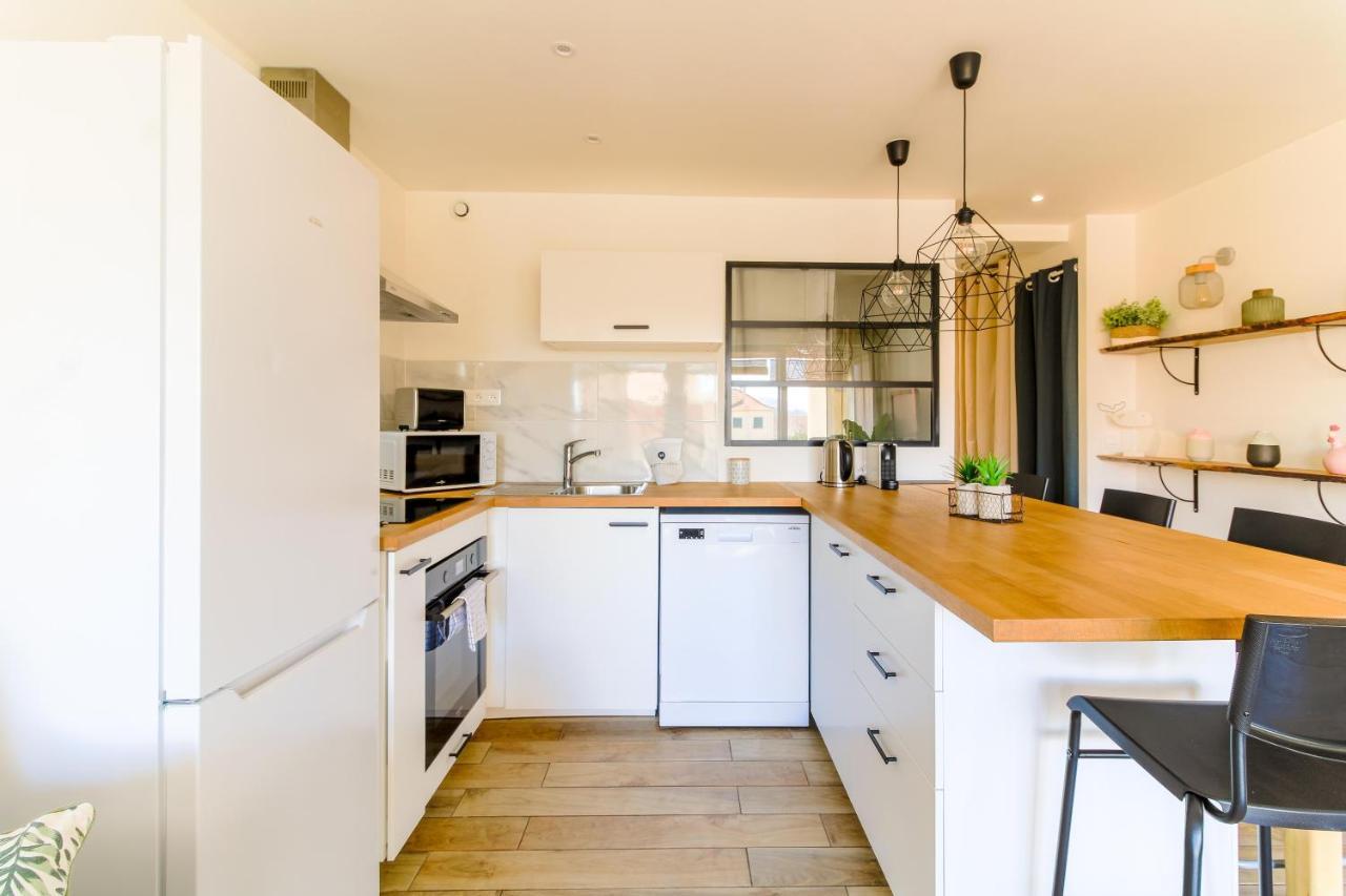 Select'Sohome - Appartement Renove Au Coeur Du Centre-Ville Du Lavandou - A Proximite Des Plages Et Commerces - Gaia 르 라방두 외부 사진